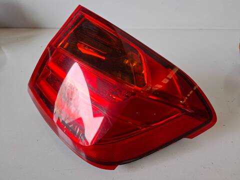 Foto 2ª: Piloto Trasero Derecho Bmw Serie 3 315 318 D 143CV (2011)