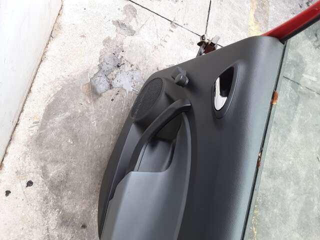 Foto 3ª: Puerta Trasera Derecha Seat Ibiza 1.2 TDI 75CV 0CV [CFWA] (2013)