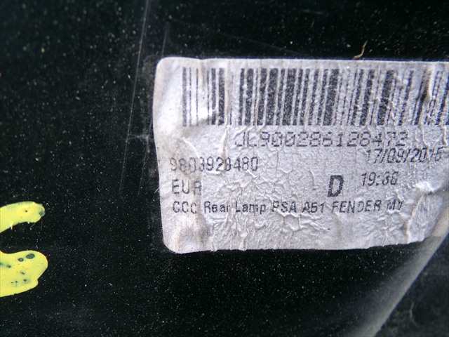 Foto 2ª: Piloto Trasero Derecho Citroen C3 1.2 G 2013-2016 [HM01/HMZ] (2015)