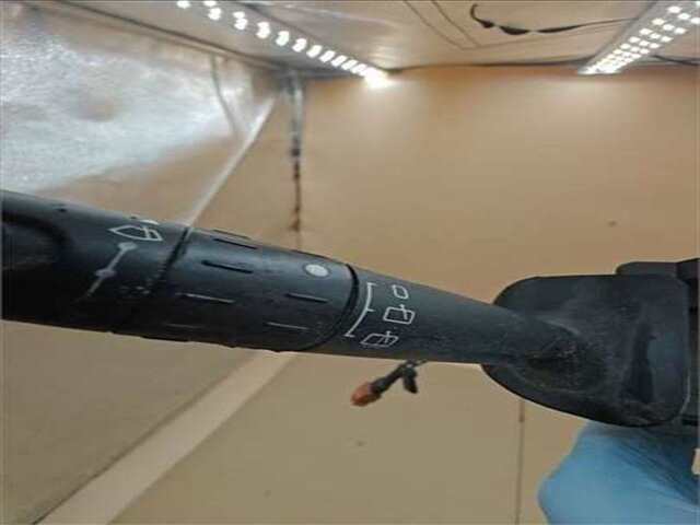 Foto 2ª: Mando Multifuncion Citroen Xsara 2.0 HDI EXCLUSIVE [2.0 LTR. - 66 KW HDI CAT (RHY - DW10TD)] [RHY / DW10TD]