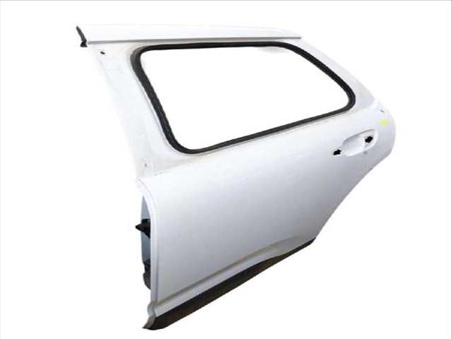 Foto 3ª: Puerta Trasera Izquierda Citroen C4 PURETECH 110 (2014)