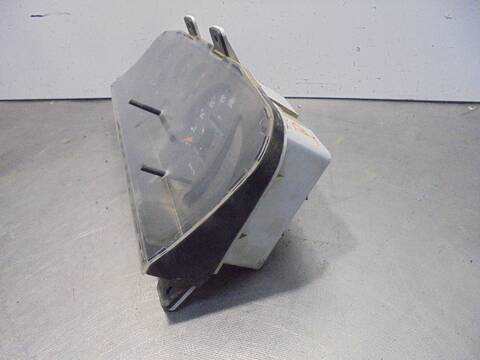 Foto 3ª: Cuadro de Instrumentos Nissan Terrano 2.7 TD 125CV 92KW [TD27 TI] (1996)
