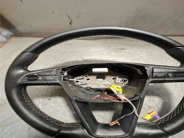 Foto 2ª: Volante Seat Ateca 1.6 STYLE EDITION [1.6 LTR. - 85 KW TDI]