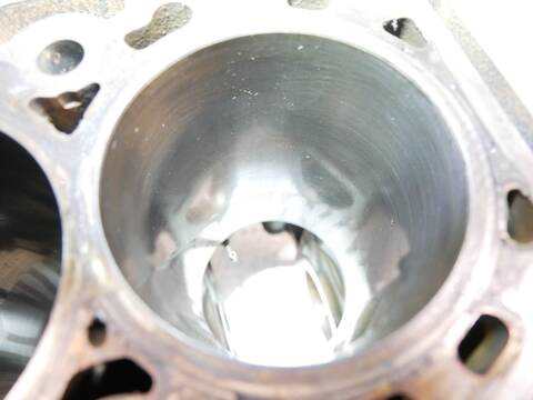 Bloque Motor Ford Transit 130 CV 96KW