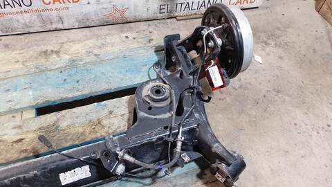 Foto 4ª: Puente Trasero Renault Captur TECHNO 140CV 103KW [H5H 490] (2022)