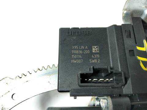 Foto 3ª: Elevalunas Manual Trasero Derecho Renault Scenic AUTHENTIQUE 1 16V TCE 116CV (2009)