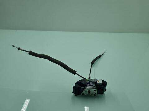 Cerradura Puerta Trasera Derecha Nissan Juke ACENTA 110CV 81KW