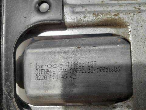 Foto 2ª: Elevalunas Eléctrico Delantero Derecho Mercedes Clase C 160 2.2 CDI CAT 143CV [D/ 611962] (2000)