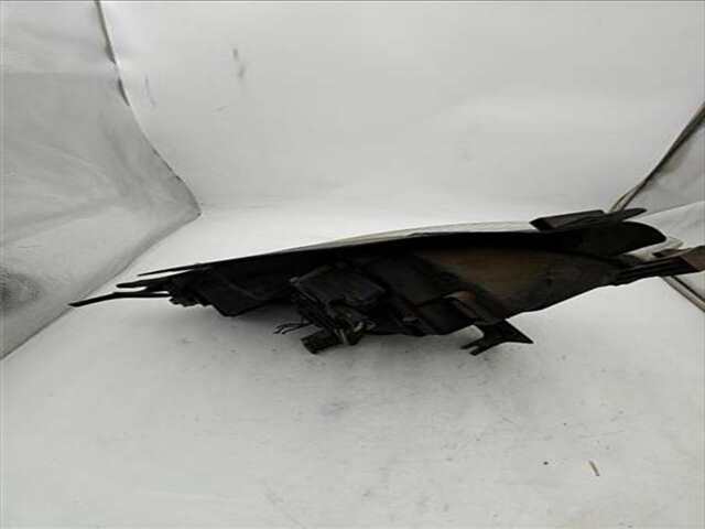 Foto 2ª: Faro Izquierdo Citroen Xsara 2.0 HDI EXCLUSIVE [2.0 LTR. - 66 KW HDI CAT (RHY - DW10TD)] [RHY / DW10TD]