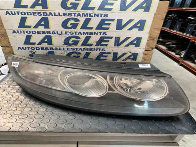 Faro Derecho Hyundai Santa Fe 2.200 CRDI150CV/110KW