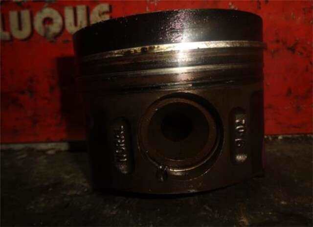 Foto 2ª: Despiece Motor Mercedes Clase E 180 2.7 E 270 CDI (211.016) [2.7 LTR. - 130 KW CDI CAT] [OM 647.961]
