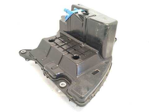 Foto 2ª: Deposito AdBlue Audi A5 2.0 TDI 190CV 140KW [DETA] (2020)