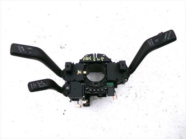 Mando Multifuncion Volkswagen Passat 1.4 TSI RANCHERA,2005-2011