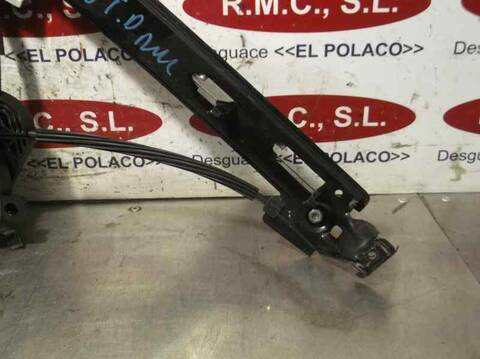 Foto 4ª: Elevalunas Manual Trasero Izquierdo Seat Ibiza 1.4 16V TSI ACT 150CV 110KW [CZE] (2016)