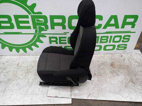 Foto 3ª: Asiento Delantero Derecho Peugeot 307 1.6 16V CAT 109CV 80KW [9HY] (2004)