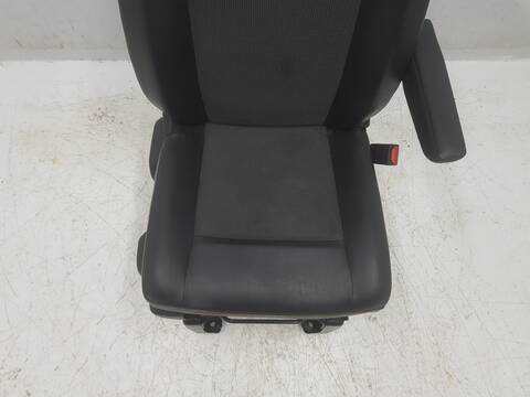 Foto 3ª: Asiento Delantero Derecho Opel Viva L EXPRESS