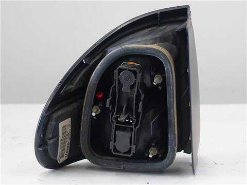 Foto 2ª: Piloto Trasero Derecho Renault Laguna 1.9 DCI B56W) 107CV 79KW [D/ F9Q B7] (2000)