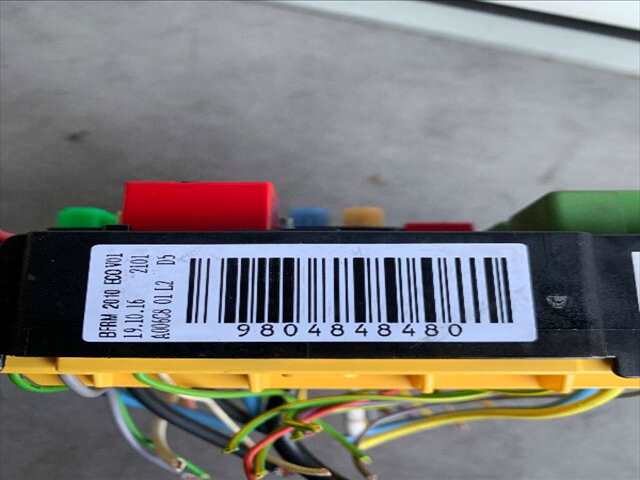 Foto 2ª: Caja Reles Fusibles Peugeot 2008 2008 STYLE 1199 CC 1.2 LTR) 110CV/81KW HNZ EB2DT [HN01] (2016)