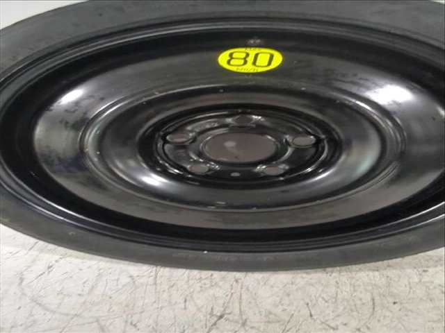 Foto 2ª: Neumatico Toyota Auris 1.6 ZRE151_) 124CV [1ZR-FE] (2006)