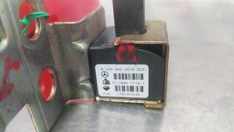 Foto 2ª: Caja Reles Fusibles Mercedes Clase C 160 220 T CDI 204.208) 170CV 125KW FAMILIAR [OM646811] (2008)