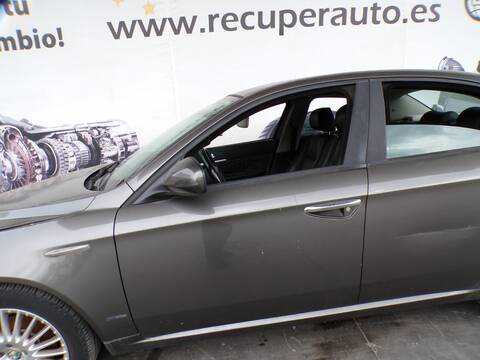 Puerta Delantera Izquierda Alfa Romeo 159 939A1000