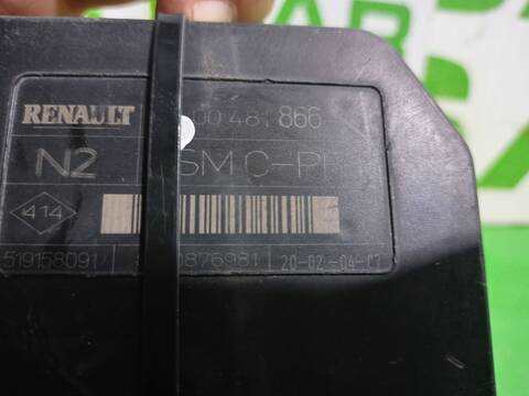 Foto 3ª: Caja Reles Fusibles Renault Scenic GRAND EMOTION 112CV 82KW [K4M812] (2007)