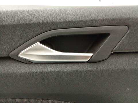Foto 3ª: Tapizados Cartoneras Volkswagen Golf 2.0 TDI 116CV 85KW [DSUD,DXRC,DTRB,DTRD] (2022)