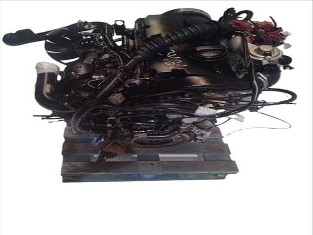 Foto 2ª: Motor Completo Volkswagen Passat COMFORTLINE BERLINA 116CV 85KW [ATJ] (2000)