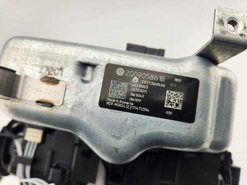 Foto 2ª: Mando Multifuncion Volkswagen Transporter T7 MULTIVAN ST) LIFE EHYBRID [DGEA] (2022)