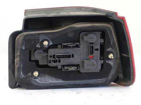 Foto 2ª: Piloto Trasero Izquierdo Seat Ibiza 1.4 16V 75CV 55KW [AUA] (2001)