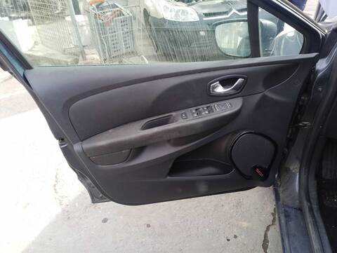Foto 3ª: Tapizados Cartoneras Renault Clio ZEN 118CV 87KW [H5F F4] (2017)