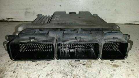 Foto 3ª: Centralita Motor ECU Renault Master L1H1 KA 2 8T 125CV 92KW [M9T A6] (2010)