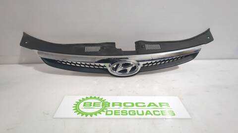 Foto 2ª: Rejilla Delantera Hyundai i30 1.6 CRDI 90CV 66KW [D4FB] (2010)