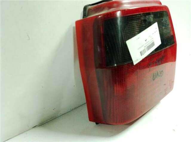 Foto 2ª: Piloto Trasero Izquierdo Fiat Uno 1.3 70 SL [1.3 LTR. - 48 KW]