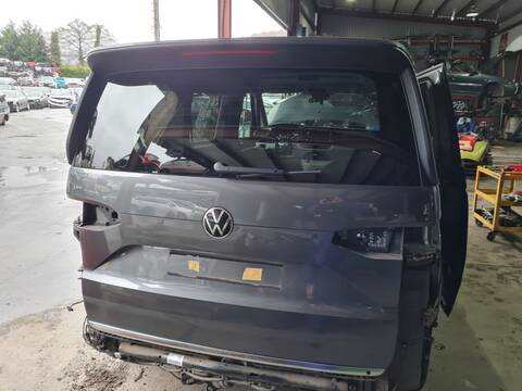 Portón Volkswagen Transporter T7 MULTIVAN ST) LIFE EHYBRID