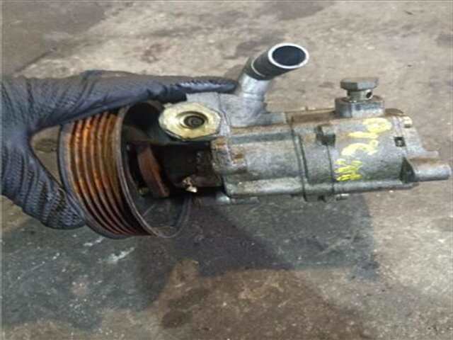 Foto 3ª: Bomba Servodireccion Mercedes Clase E 180 E 300 D (210.020)