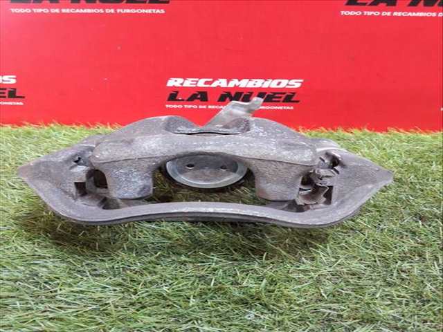 Foto 3ª: Pinza Freno Trasera Derecho Renault Master 2.3 DCI 125 FWD FV0C FV0D FV0G FV0H FV0J FV0K) 125CV 92KW FURGONETA [M9T 670,M9T 672,M9T 676,M9T 678,M9T 680,M9T 870,M9] (2013)