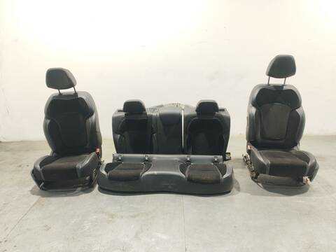 Asientos Traseros Renault Megane 1.2 TCE 130 B9MR) HATCHBACK 130CV 97KW IV HATCHBACK B9A/M/N_)