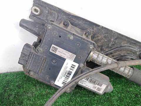 Foto 2ª: Freno de Mano Opel Insignia 1.6 CDTI 68) 136CV 100KW [B 16 DTH] (2016)