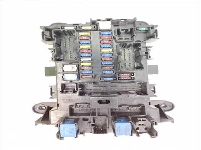 Caja Reles Fusibles Suzuki Grand Vitara VERSION INDEFINIDA