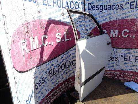 Foto 4ª: Puerta Trasera Izquierda Seat Ibiza COOL 64CV 47KW [AZQ] (2004)