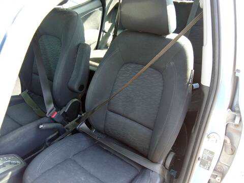 Cinturón Delantero Derecho Hyundai ix20 1.6 125CV 92KW