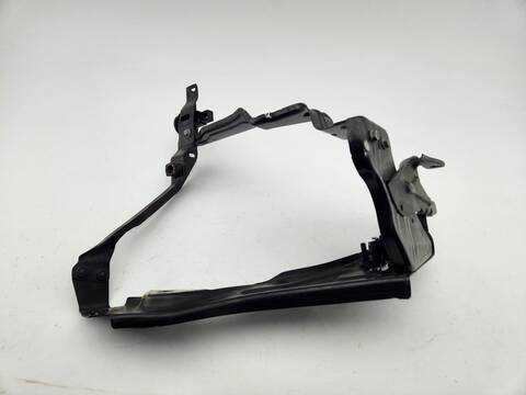Soporte Faro Derecho Mercedes Clase C 160 C 220 CDI 204.008) BERLINA 170CV 125KW