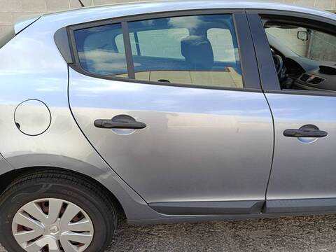 Puerta Trasera Derecha Renault Megane K9K830 BERLINA III BERLINA 5P