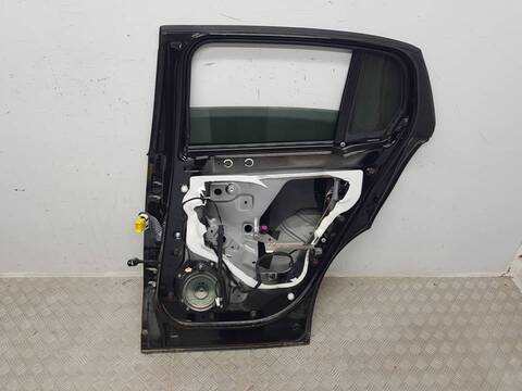 Foto 2ª: Puerta Trasera Derecha Fiat 600 VERSION INDEFINIDA