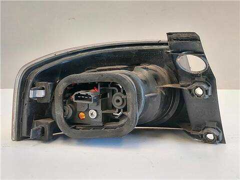 Foto 2ª: Piloto Trasero Derecho Seat Ibiza 1.4 16V 100CV 74KW [BBZ] (2005)
