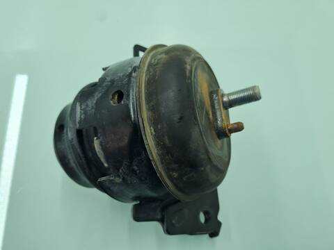 Foto 1ª: Soporte Motor Toyota Land Cruiser VX 177CV 130KW [1GD] (2016)