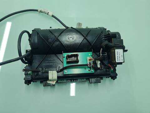 Foto 3ª: Sistema GPS Peugeot 308 1.6 16V TURBO CAT 5FX - EP6DT) 150CV 110KW (2008)