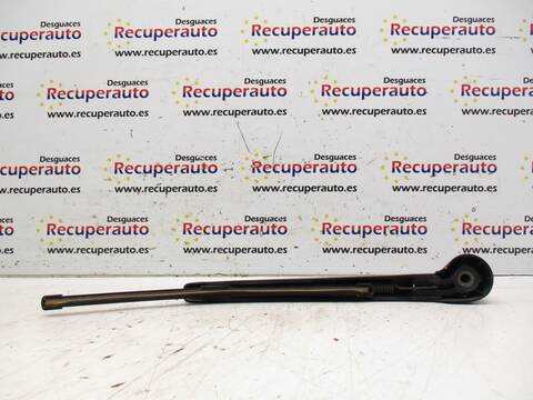 Foto 2ª: Brazo Limpia Trasero Volkswagen Touran DFE (2015)