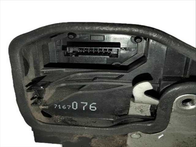 Foto 2ª: Cerradura Puerta Trasera Derecha Bmw X3 2.0 16V DIESEL CAT 150CV (2004)